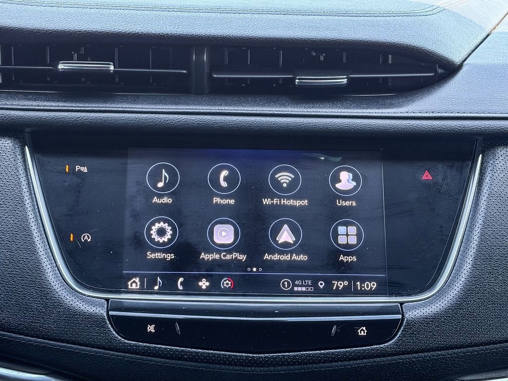 2022 Cadillac XT5 Luxury