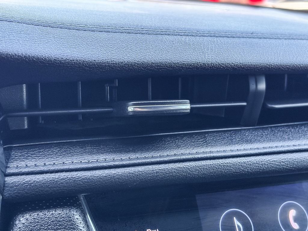 2022 Cadillac XT5 Luxury