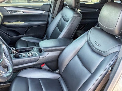 2022 Cadillac XT5 Luxury