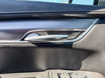 2022 Cadillac XT5 Luxury