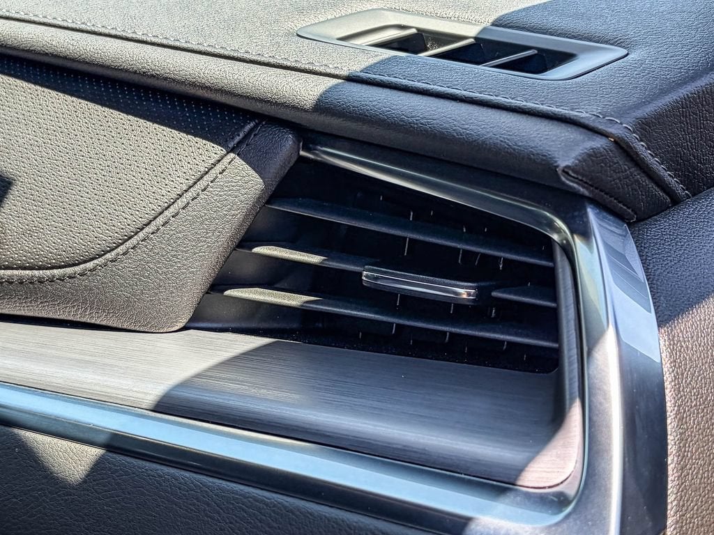 2024 Cadillac XT5 Luxury