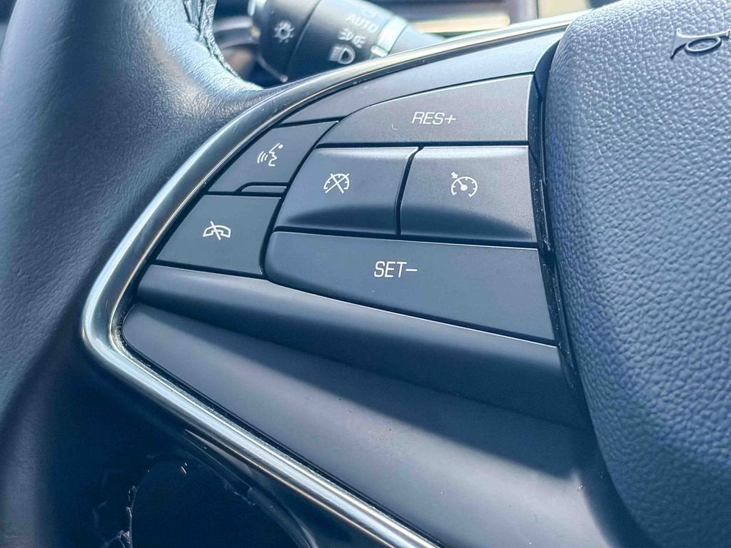 2023 Cadillac XT5 Luxury