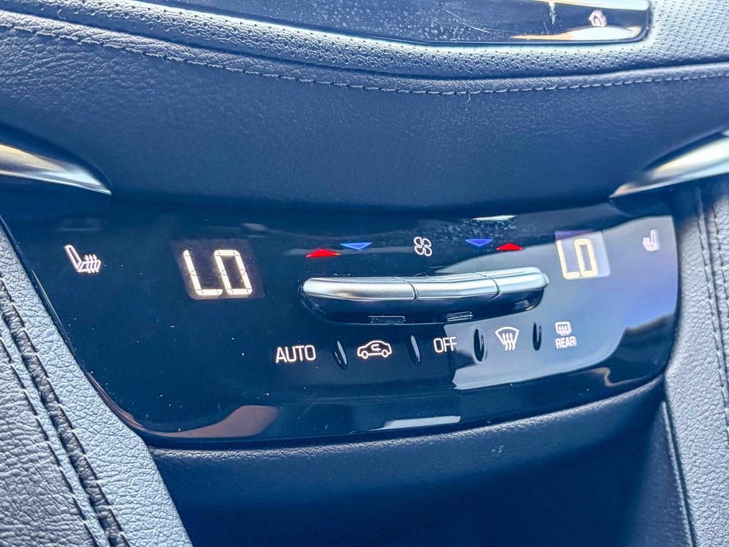 2023 Cadillac XT5 Luxury