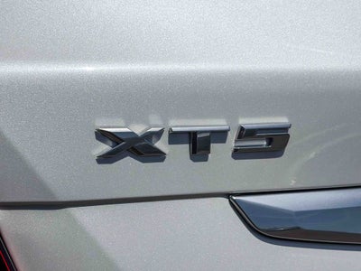 2023 Cadillac XT5 Luxury