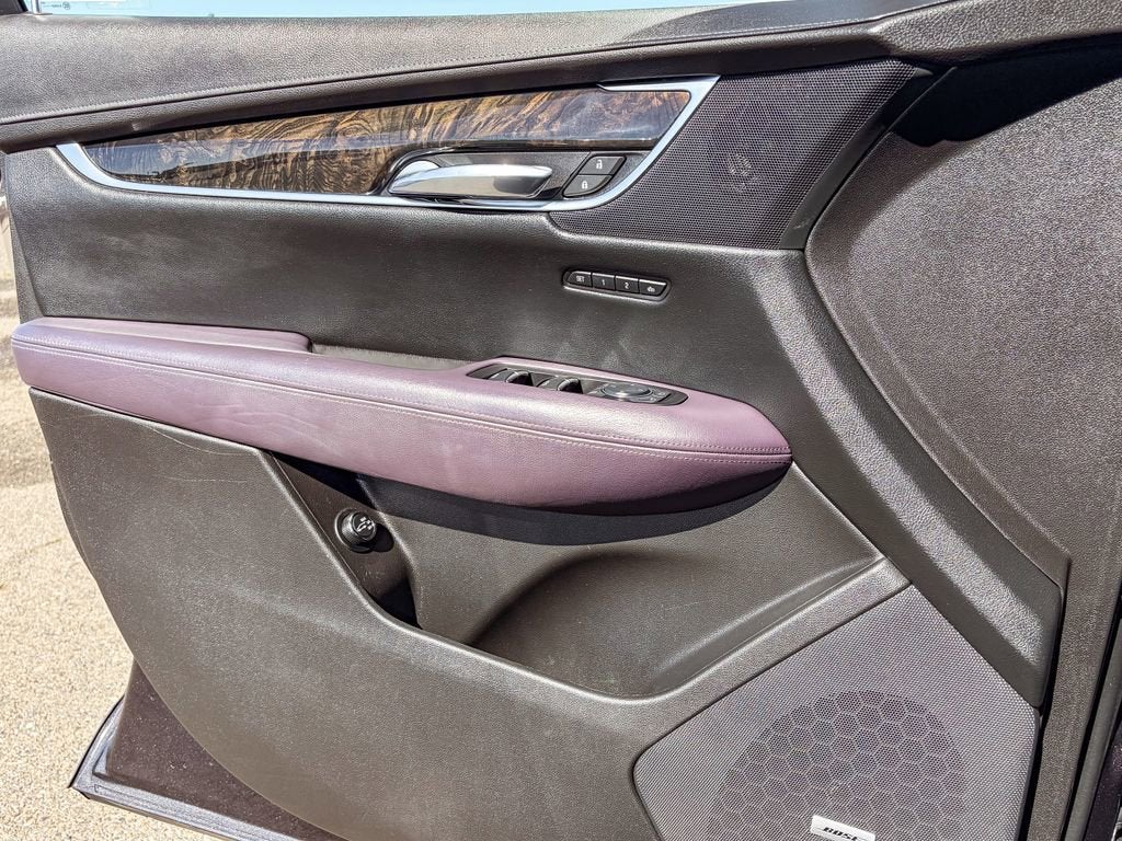 2017 Cadillac XT5 Luxury FWD