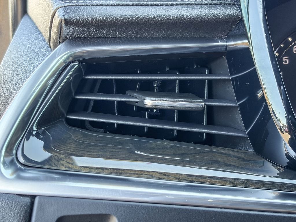 2017 Cadillac XT5 Luxury FWD