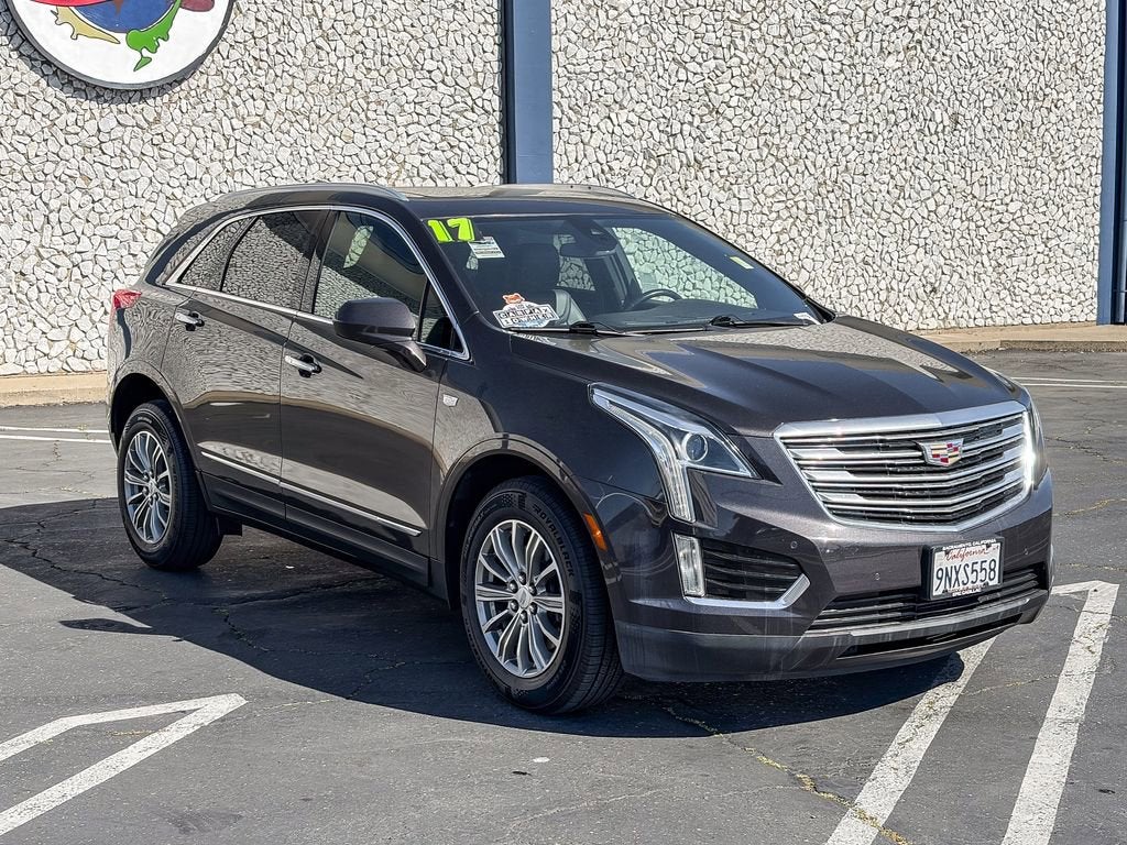 2017 Cadillac XT5 Luxury FWD