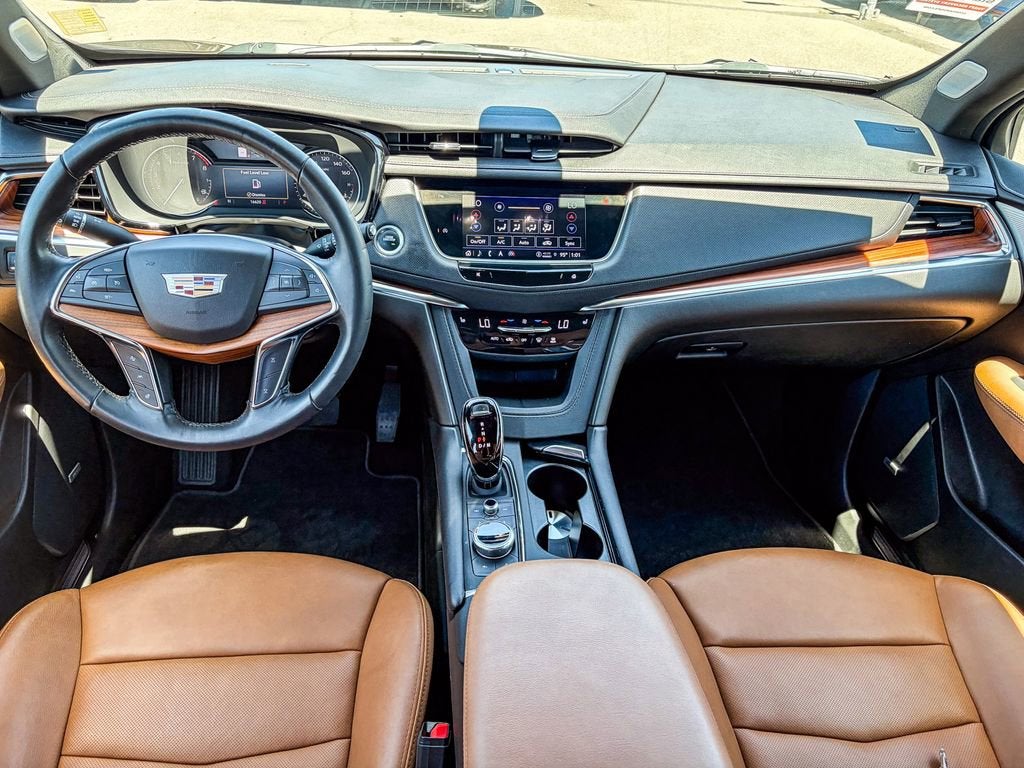 2023 Cadillac XT5 Premium Luxury