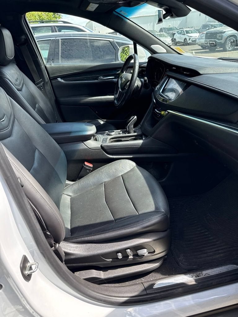 2020 Cadillac XT5 Premium Luxury FWD