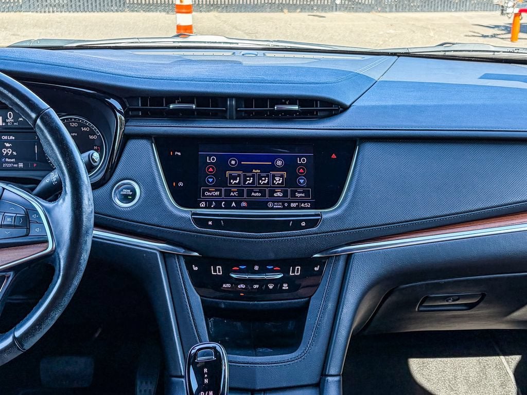 2023 Cadillac XT5 Premium Luxury