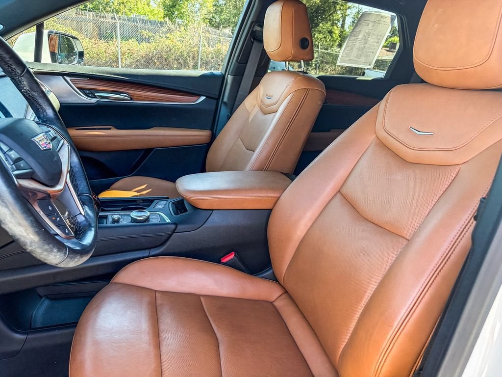 2023 Cadillac XT5 Premium Luxury