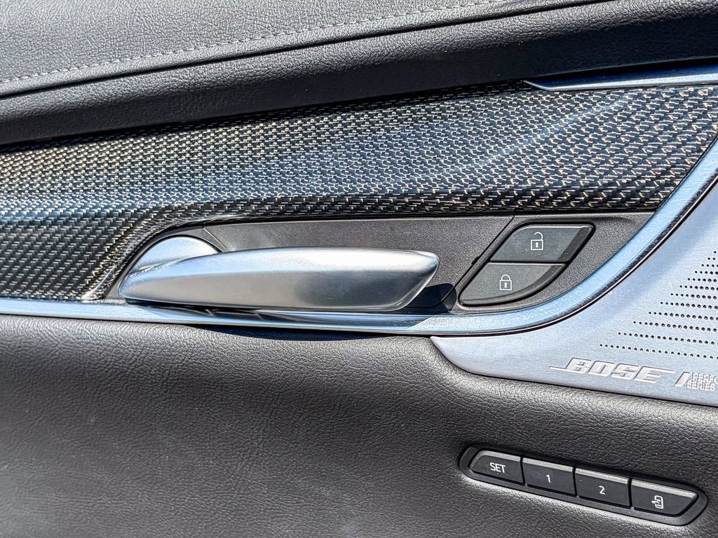 2023 Cadillac XT5 Sport