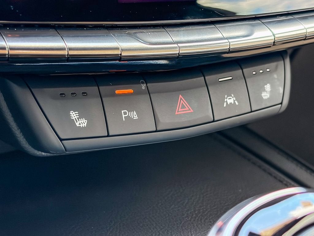 2023 Cadillac XT6 Luxury