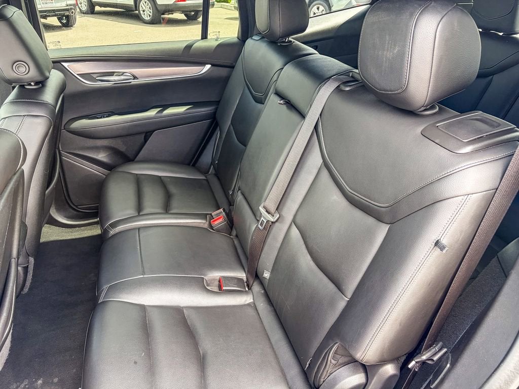 2023 Cadillac XT6 Luxury