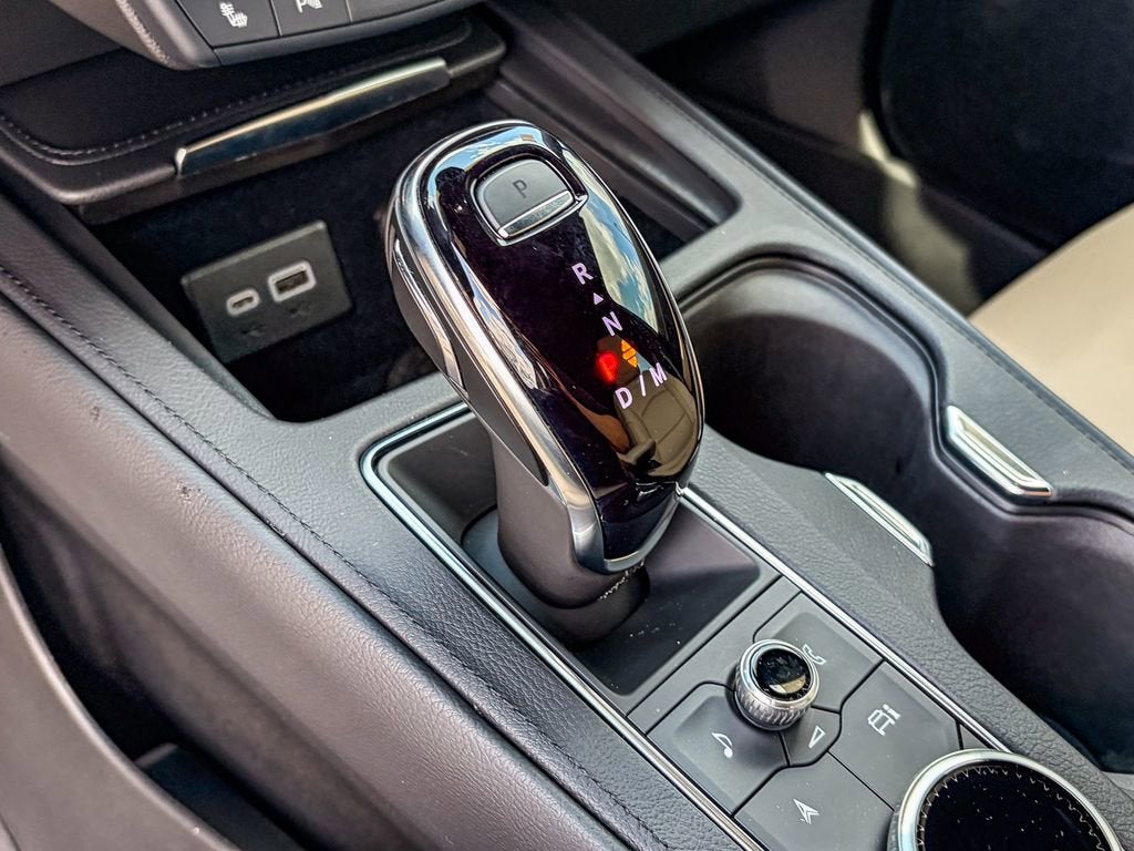 2023 Cadillac XT6 Luxury