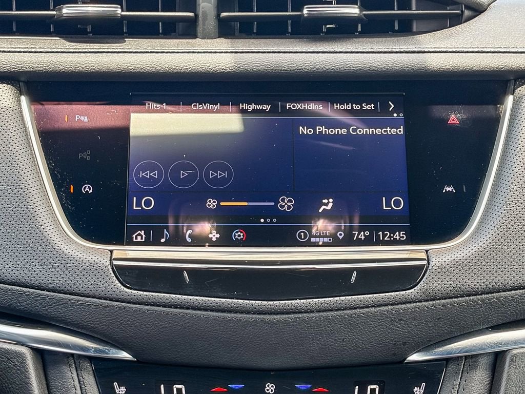 2025 Cadillac XT6 Luxury