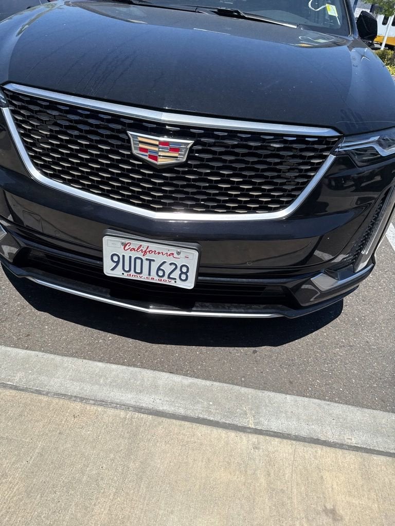 2025 Cadillac XT6 Luxury