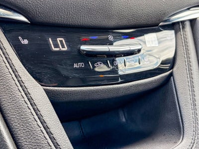 2025 Cadillac XT6 Luxury