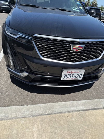 2025 Cadillac XT6 Luxury