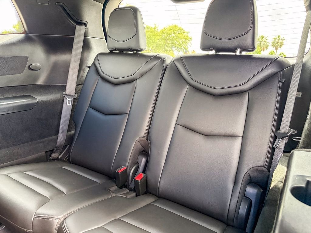 2023 Cadillac XT6 Luxury