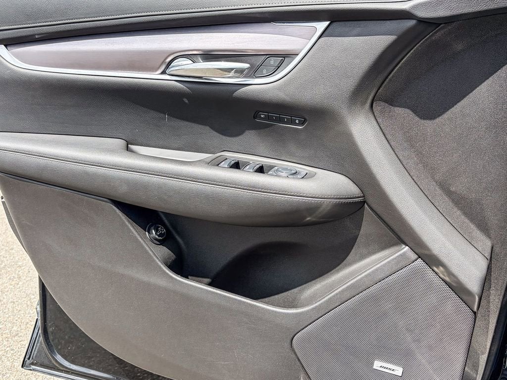 2023 Cadillac XT6 Luxury