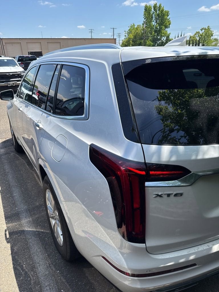 2023 Cadillac XT6 Luxury