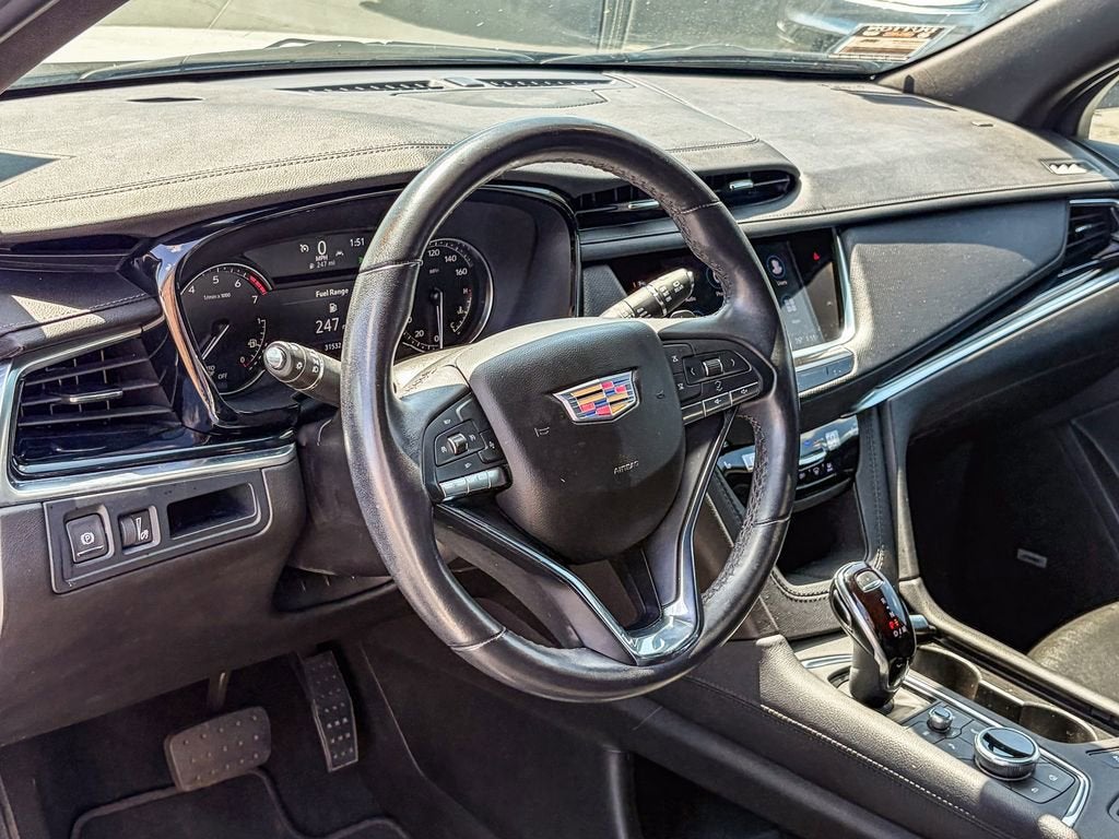 2023 Cadillac XT6 Luxury