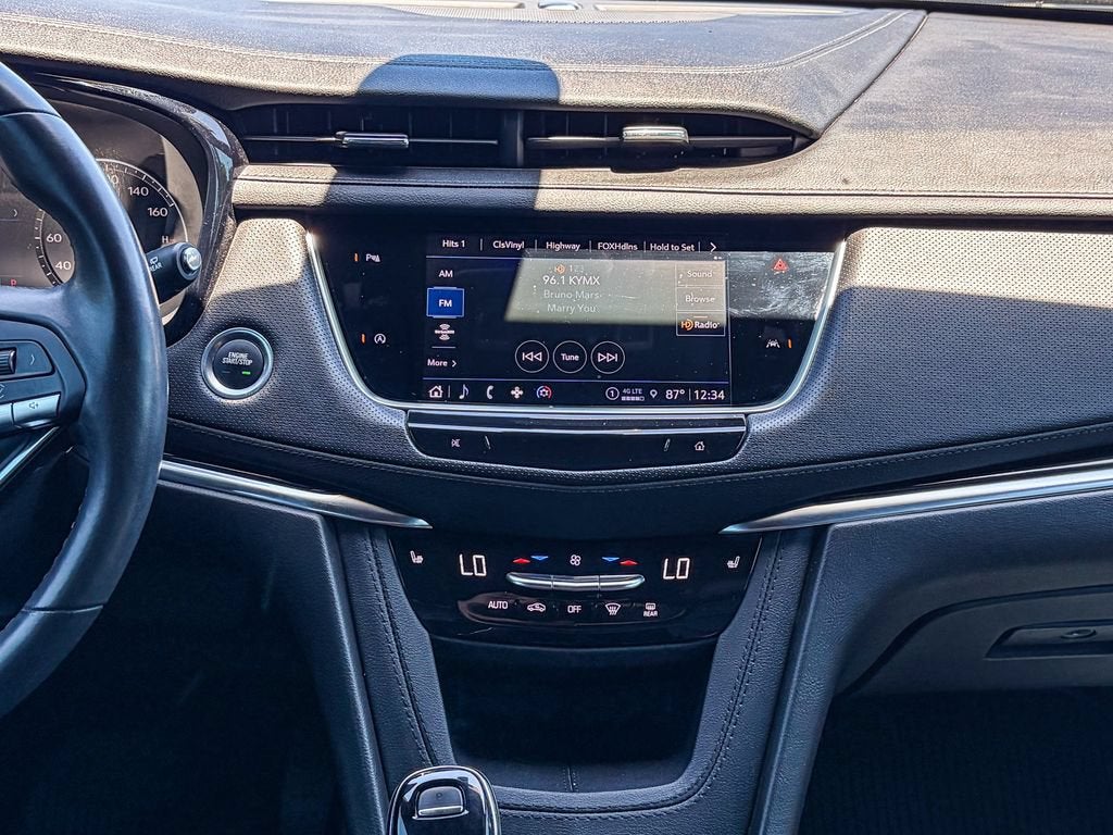 2024 Cadillac XT6 Luxury