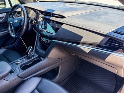 2024 Cadillac XT6 Luxury
