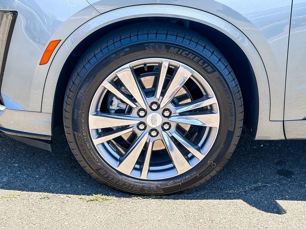 2024 Cadillac XT6 Premium Luxury