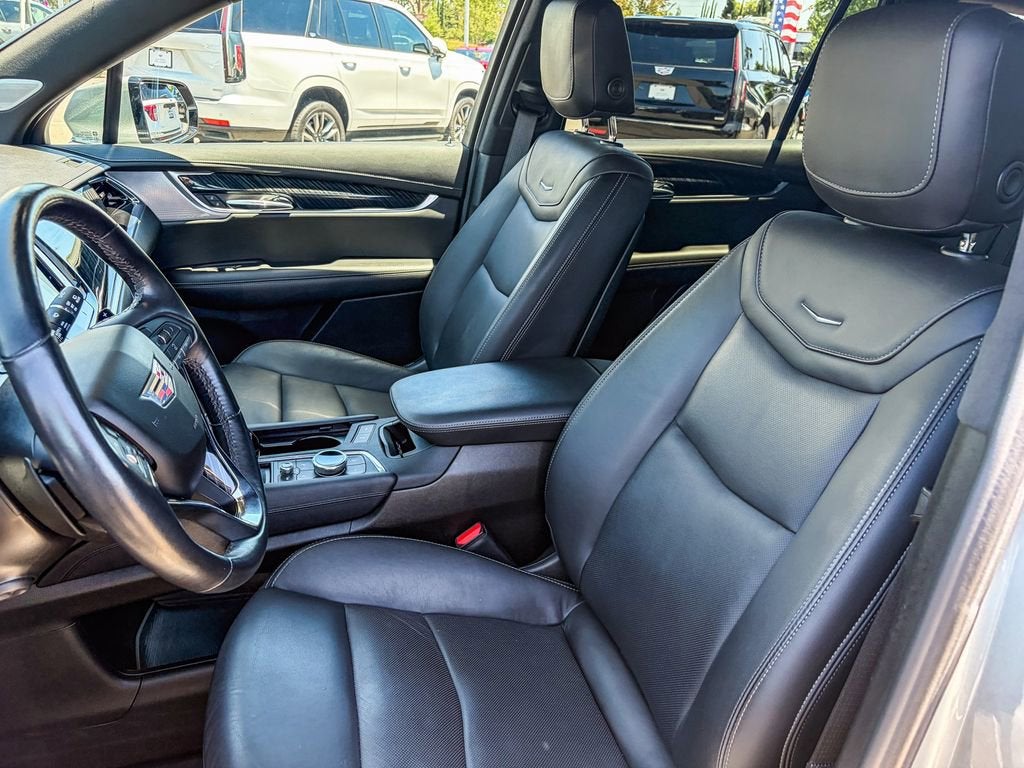 2024 Cadillac XT6 Premium Luxury