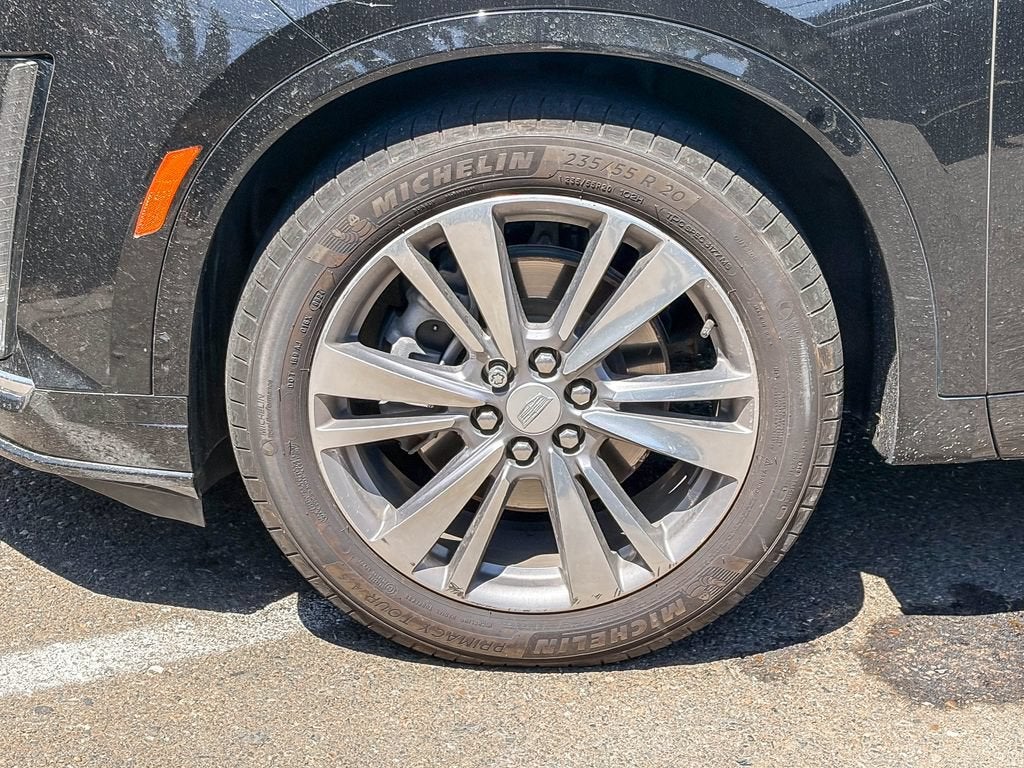 2024 Cadillac XT6 Premium Luxury