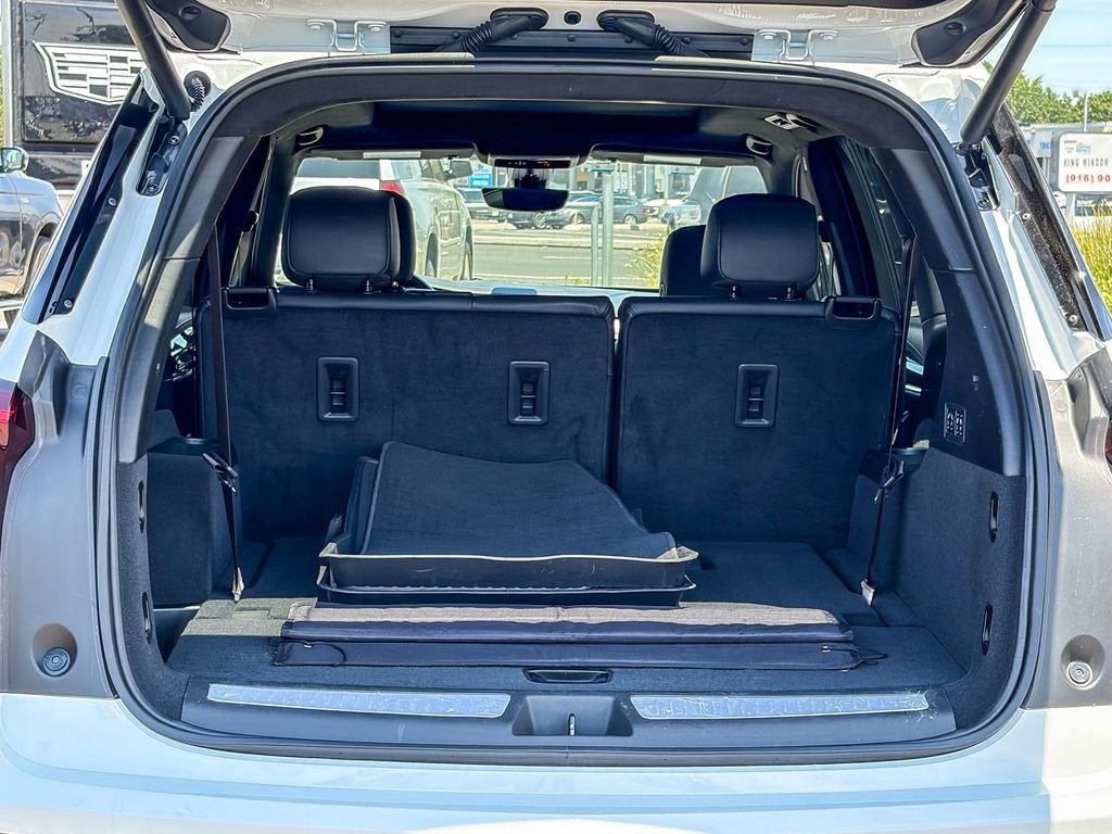 2023 Cadillac XT6 Premium Luxury
