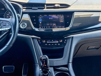 2024 Cadillac XT6 Sport