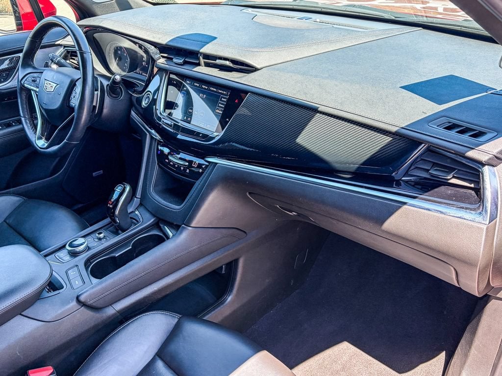 2024 Cadillac XT6 Sport