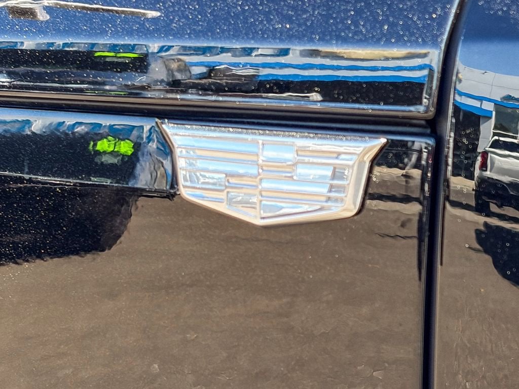 2025 Cadillac LYRIQ Luxury 1