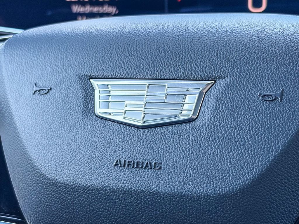 2025 Cadillac LYRIQ Luxury 1