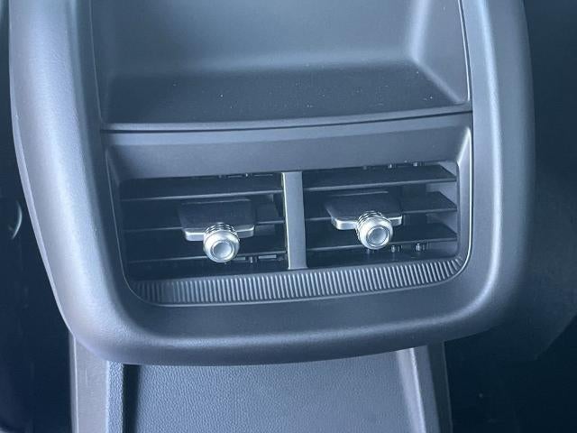 2025 Cadillac LYRIQ Luxury 1