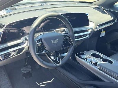 2025 Cadillac LYRIQ Luxury 1