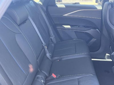 2025 Cadillac LYRIQ Luxury 1