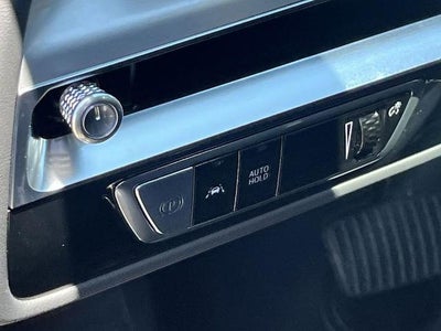 2025 Cadillac LYRIQ Luxury 1