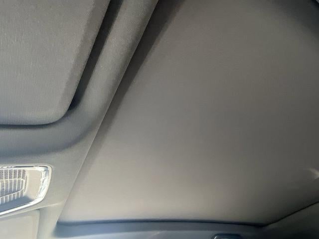 2025 Cadillac LYRIQ Luxury 1