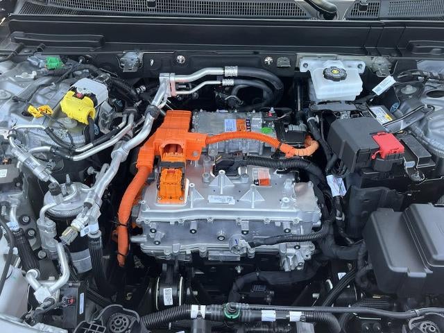 2025 Cadillac LYRIQ Luxury 1