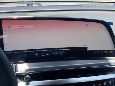 2025 Cadillac LYRIQ Luxury 1