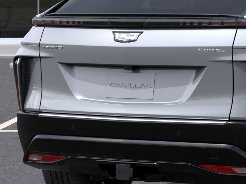 2025 Cadillac LYRIQ Luxury 1