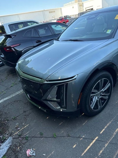 2024 Cadillac LYRIQ Luxury 1