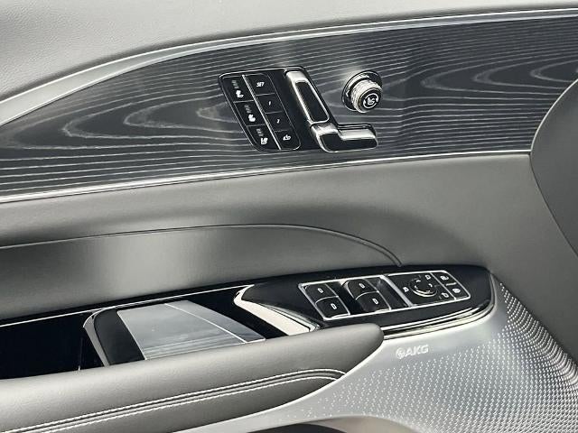 2026 Cadillac LYRIQ Premium Luxury