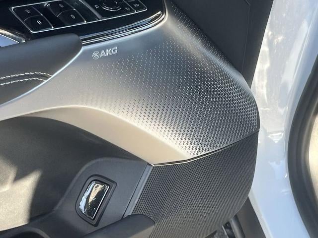 2026 Cadillac LYRIQ Premium Luxury