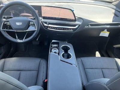 2025 Cadillac LYRIQ Sport 1