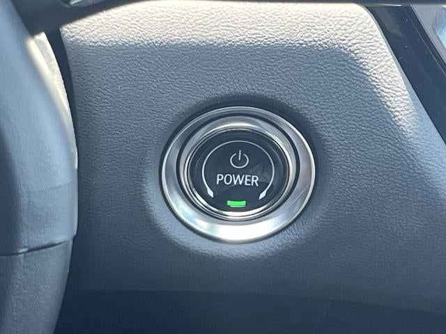 2025 Cadillac LYRIQ Sport 1